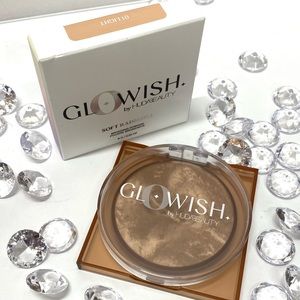 GloWish Soft Radiance Bronzing Powder